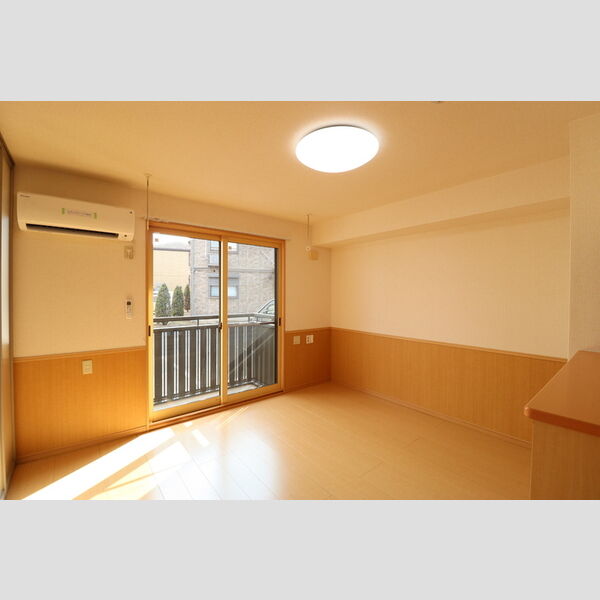 バニュルス　Ⅰ・Ⅱ・ⅢⅡ103号室 LDK