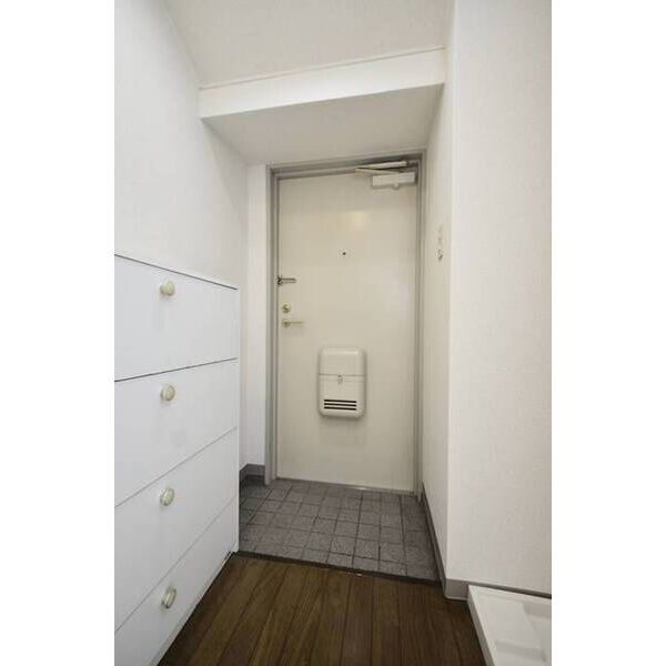 アナトリアコーポ 玄関