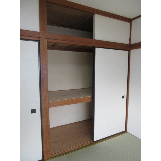 山田荘 収納