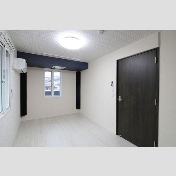 Maestro (マエストロ)203号室 洋室8.4帖