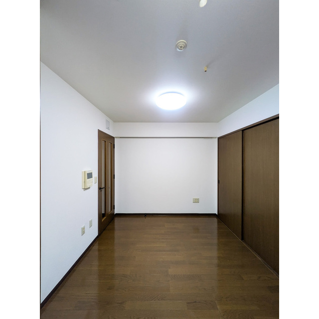 ルクレ川口イースト0903号室 リビング