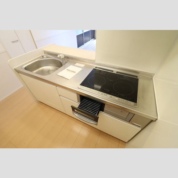 フィーロ203号室 対面キッチン