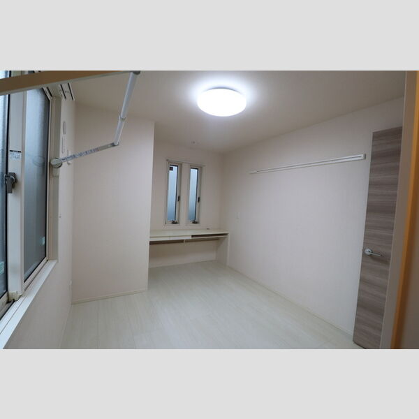 クレイン101号室 洋室