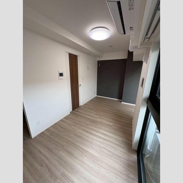 MAXIV武蔵新城TRE502号室 リビング