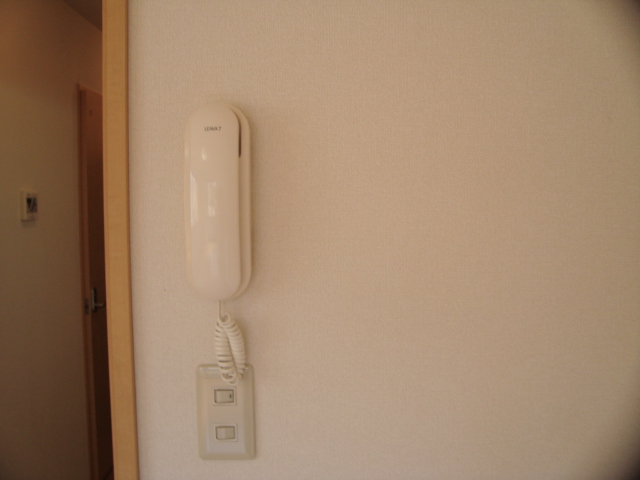 ハイツコスモス105号室 インターホン