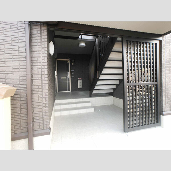 ジュネス湘南 エントランス