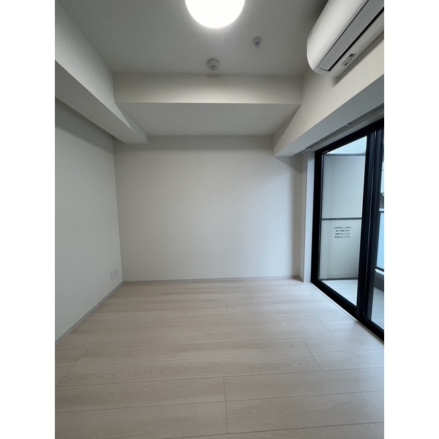 プレール・ドゥーク川口並木1006号室 内観