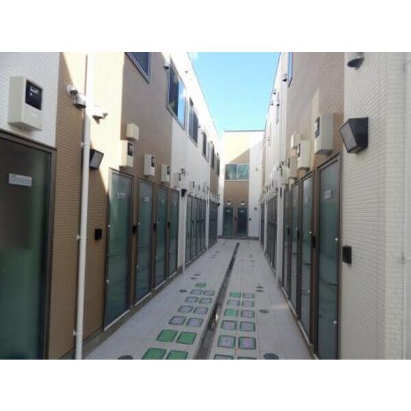 サークルハウス太子堂111号室 玄関