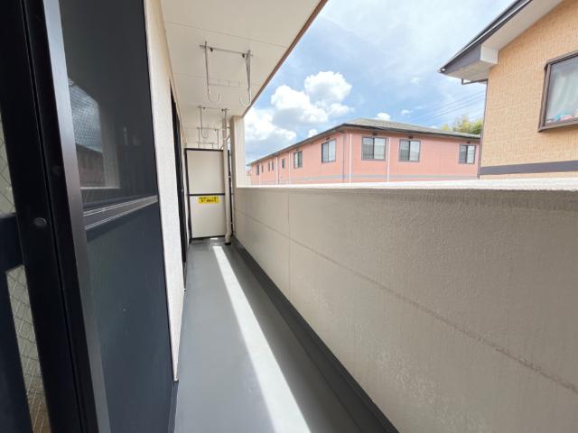 クリフ・リーベル壱番館205号室 ベランダ