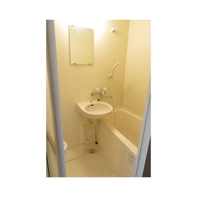 クレセントフラッツ2 内観