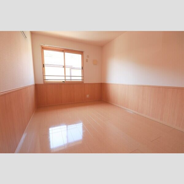 プロイド中央　ABCDEFGH 洋室