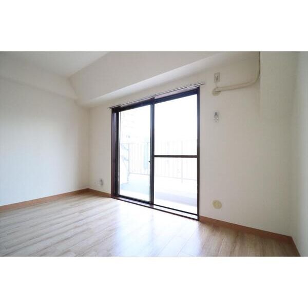 熊沢第2ビル リビング