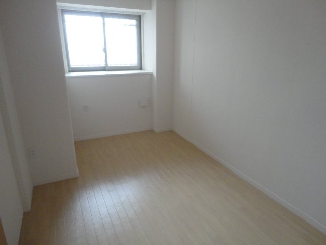 Ｌｅ　Ｃｉｅｌ　Ｂｌｅｕ(ルシエルブルー)307号室 洋室(６帖)