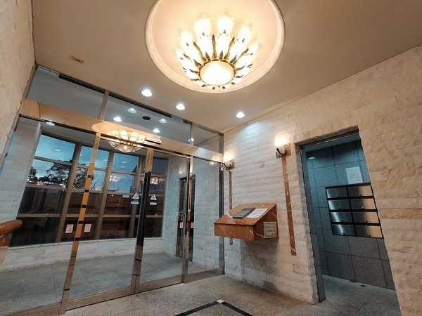 ザ・ロイヤルⅠ1303号室 エントランス