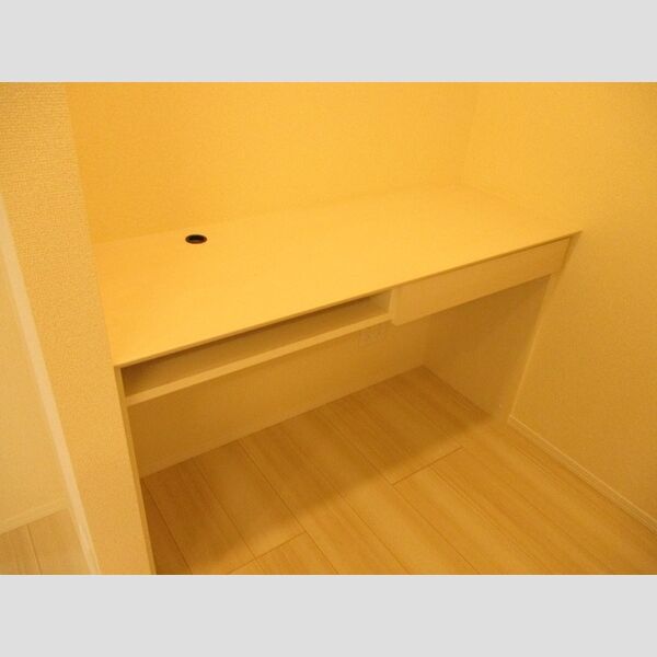 RHB千城台201号室 ワークスペース