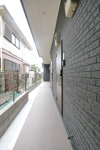 ハーモニーテラス志茂ⅩⅥ1階 外観