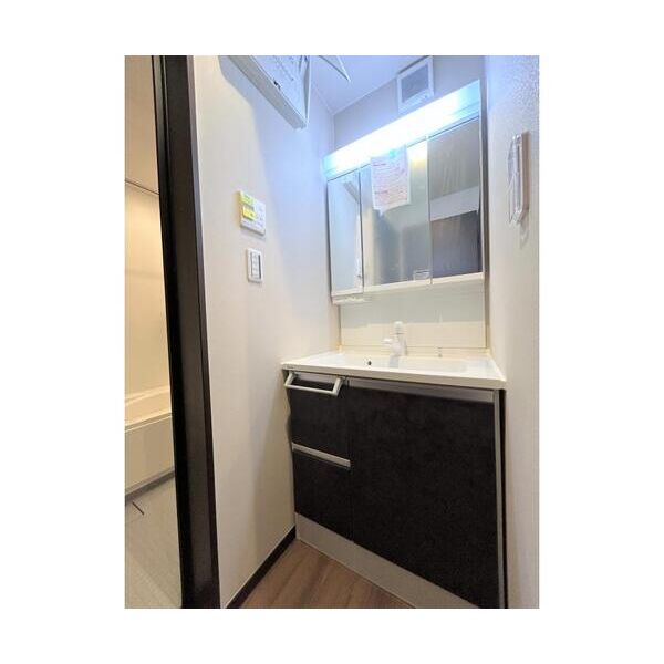 さいたま市桜区栄和2丁目A棟 洗面