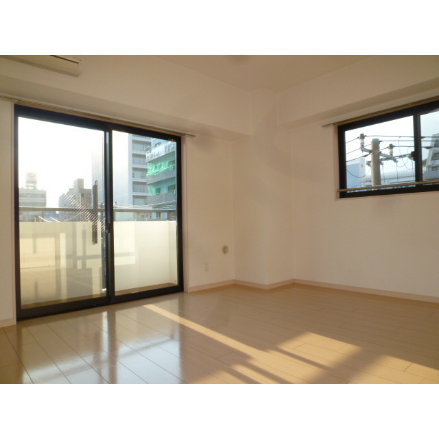 Y&H平塚 リビング