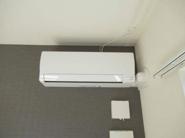 クリンティ リビングエアコン１台