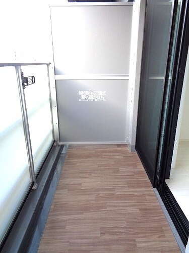 ＲＥＦＲＡＭＥ ５ Ｉｒｉｙａ7階 バルコニー