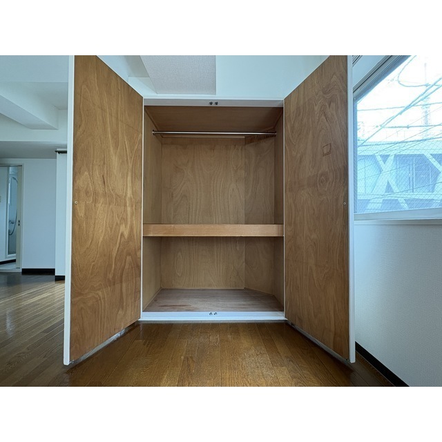 麻布YSビル 内観