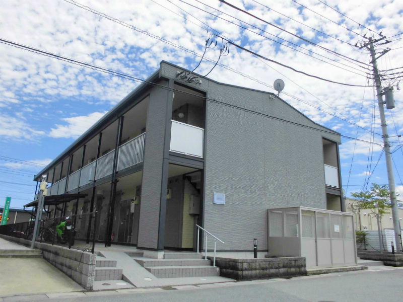 レオパレスビジュの外観画像