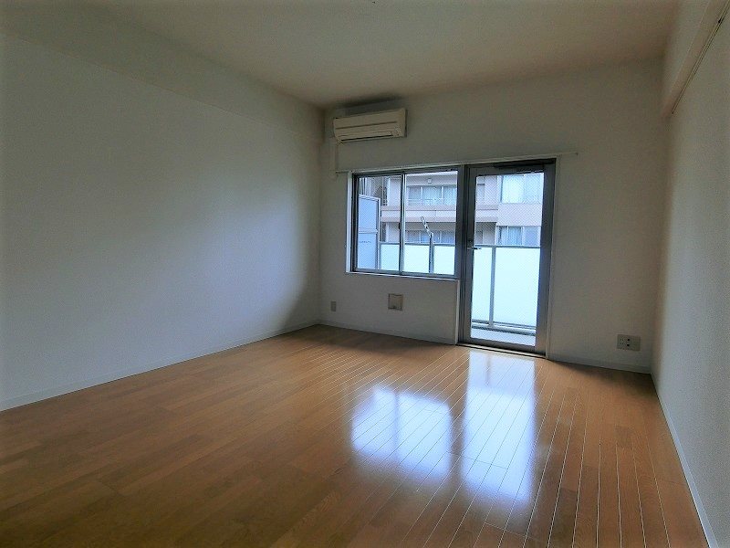 シャルム協和2階 寝室