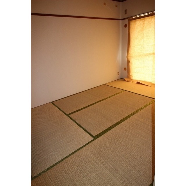 サンワパレス402号室 内観