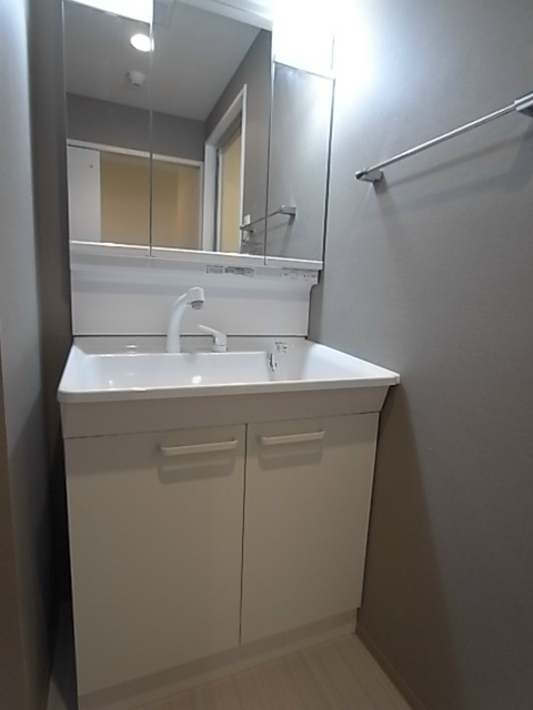 レジデンス・ラフィネ2階 洗面