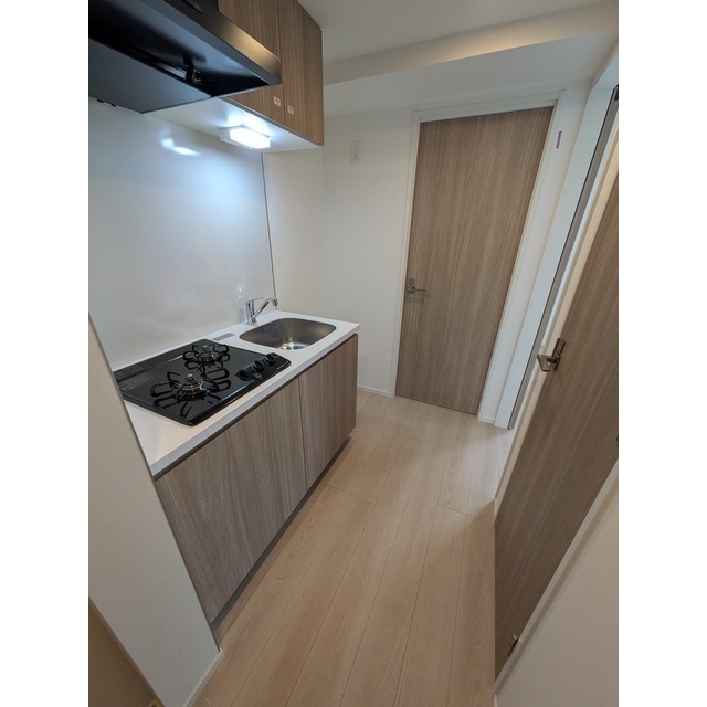 プレール・ドゥーク横濱子安708号室 ※各階色合いが異なります