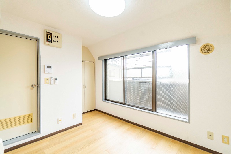 オレンジコートヒヨシ リビング