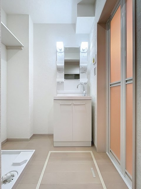 グラン徳丸1階 洗面