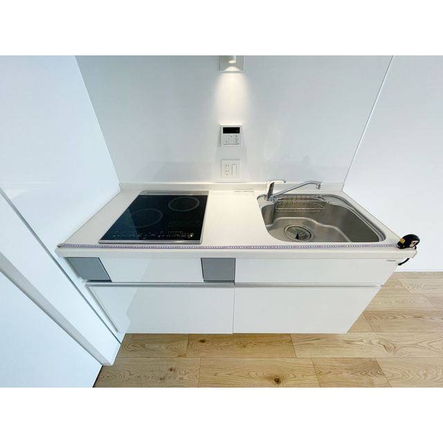 グランパセオ代々木上原0303号室 内観