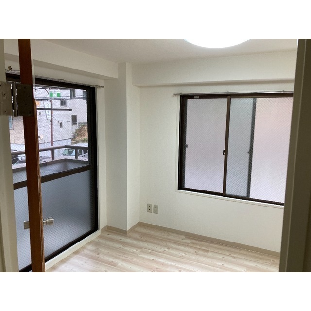 メゾン七島201号室 内観