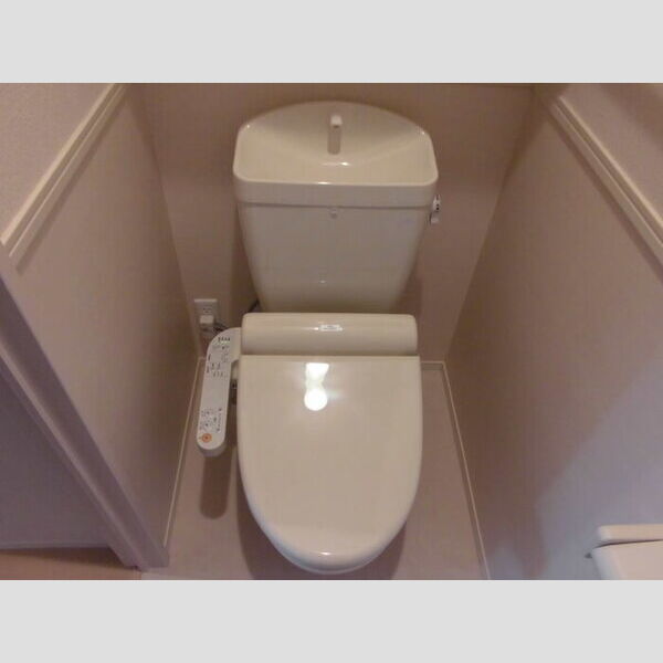 シャインハイツⅡⅢ　Ⅲ 温水便座
