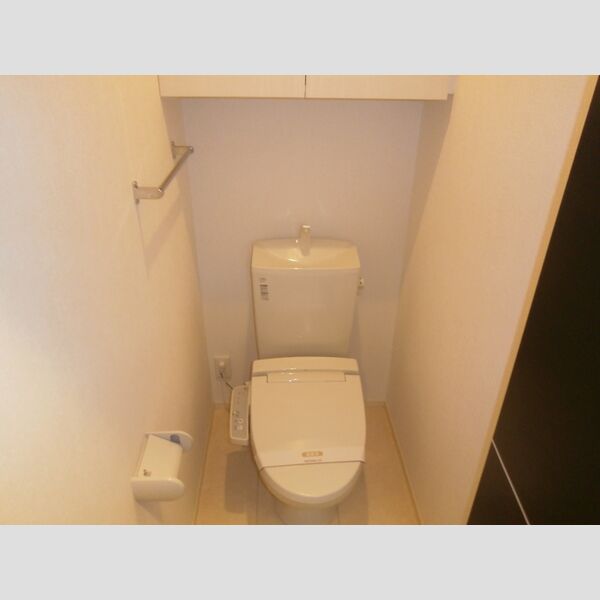 ヴィア・デル・フェリチタ 温水洗浄暖房便座