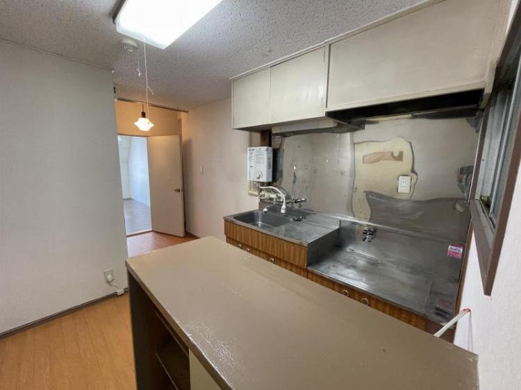 吉野ビル3階 玄関