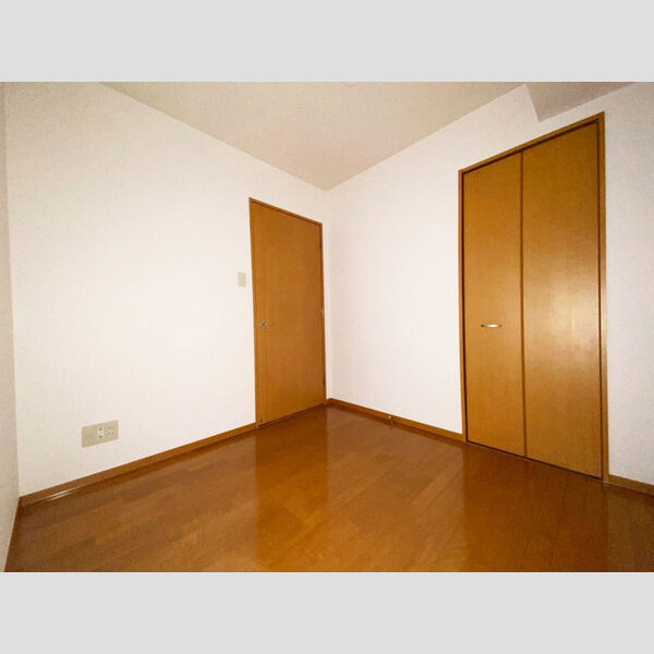 モニュメントスクウェア　参番館107号室 参番館107号室　洋室