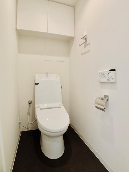 Ｂｒｉｌｌｉａ　ｉｓｔ　北沢3階 トイレ