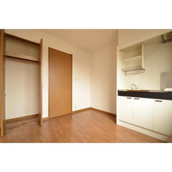 CASA201号室 リビング