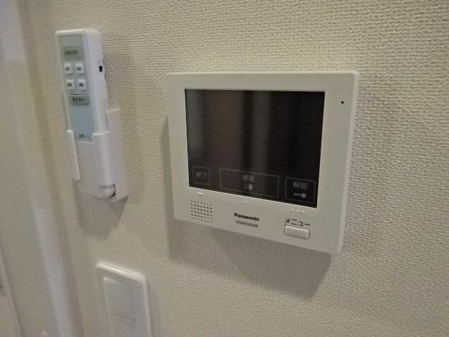 レガリア扇Ａ棟302号室 カメラ付インターホン
