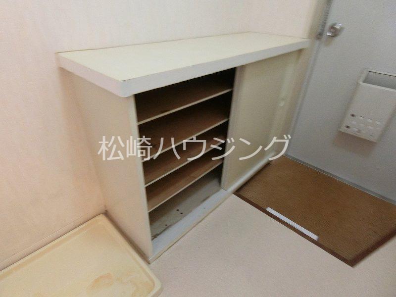 グランヴェル中野1階 玄関