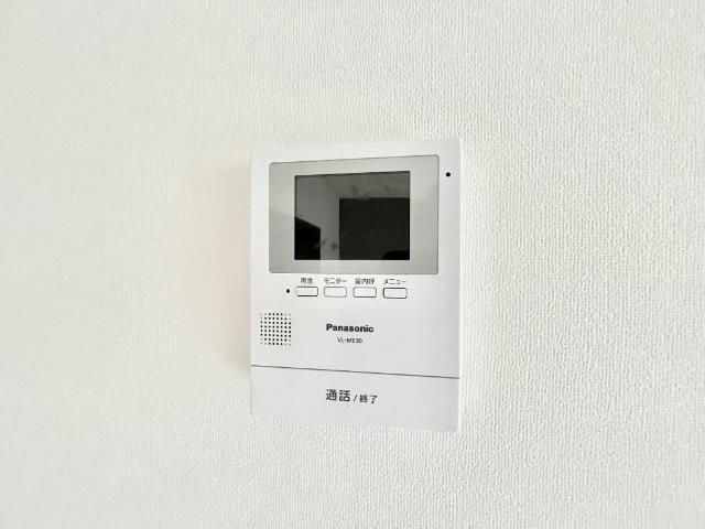 インマヌエル101号室 カメラ付インターホン