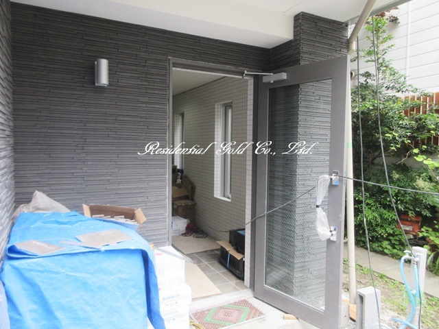 ｂ’ＣＡＳＡ　Ｎｉｓｈｉｏｇｕ303号室 エントランス