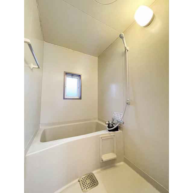 メゾン蓮正寺201号室 お風呂