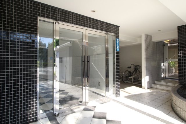 アーバイル文京白山3階 エントランス