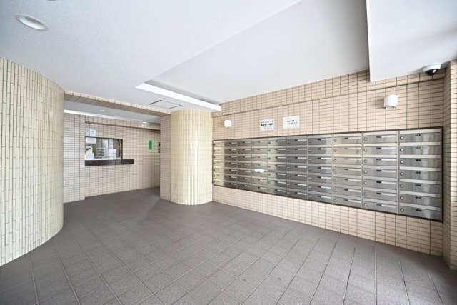 中板橋ダイカンプラザシティ4階 エントランス