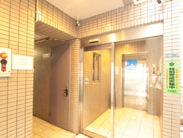 ラ・ポール十条 エントランス