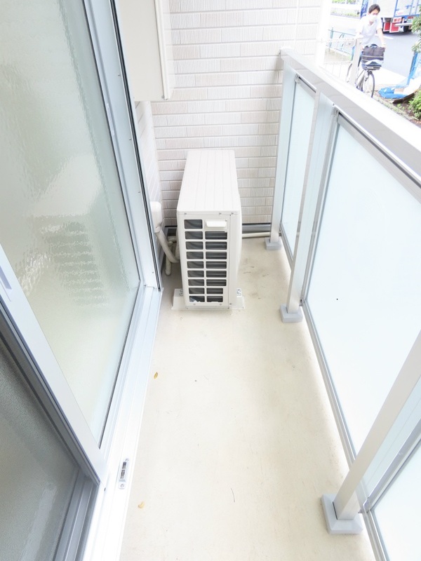 リブリ・グランディール西新井Ⅱ バルコニー