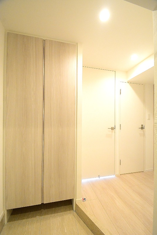 ステージグランデ亀有アジールコート10階 玄関